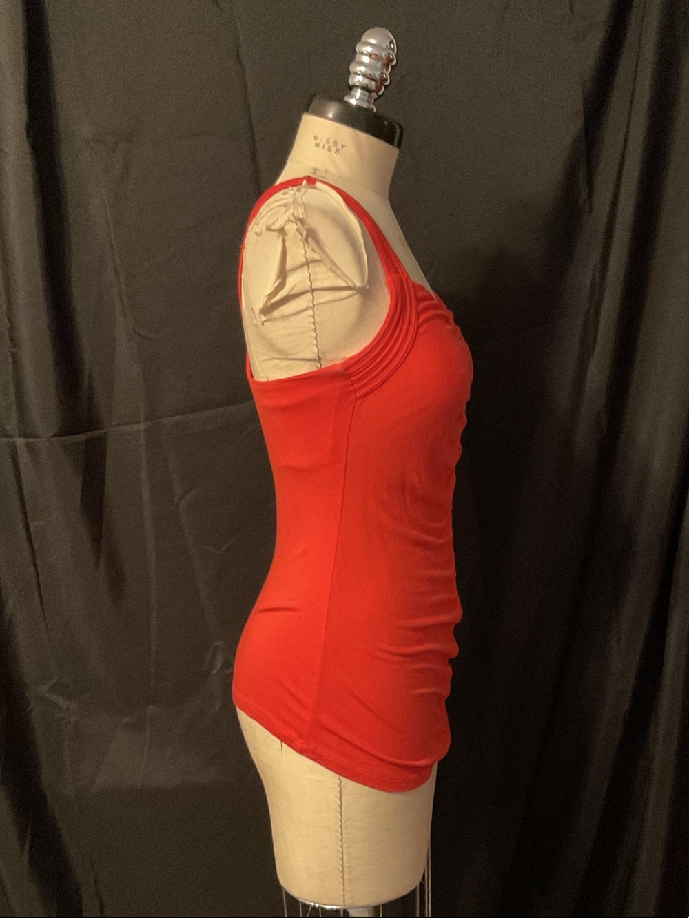 Women's Red Ruched Tank Top - Picture 2 of 6